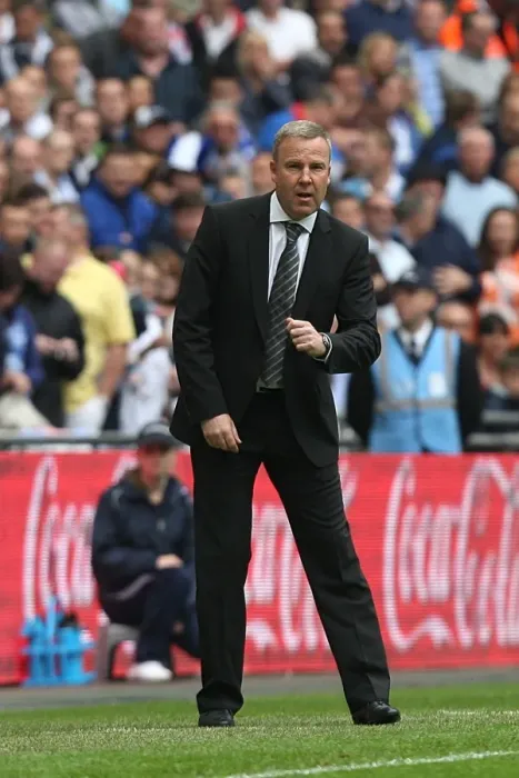 Framed Print : Millwall vs Swindon Town: Kenny Jackett Leads The Lions in the Play-Off Final at Wembley Stadium, Football League One