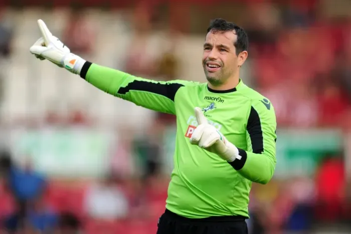 Framed Print : Millwall's David Forde in Action during Pre-Season Friendly against Brentford at Griffin Park (July 16, 2013)