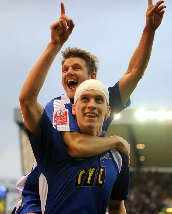 Framed Print : Millwall's Steve Morison Scores First Goal in Intense Play-Off Semi-Final against Huddersfield Town (Coca-Cola Football League One, 2010)