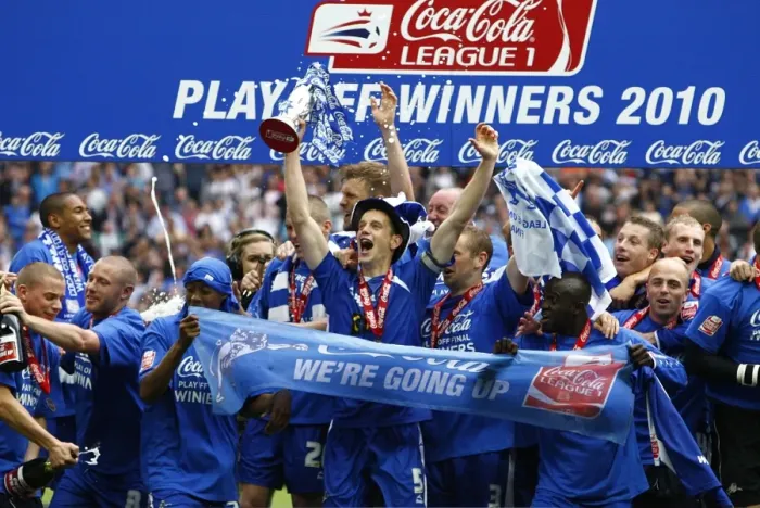 Framed Print : Millwall's Triumph: The Celebration at Wembley - Millwall FC Wins Coca-Cola Football League One Play Off Final Against Swindon Town