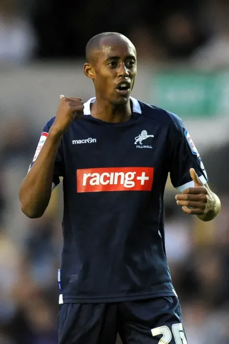 Framed Print : Nadjim Abdou in Action: Millwall vs Peterborough United at The Den (August 17, 2011) Framed Print : Nadjim Abdou in Action: Millwall vs Peterborough United at The Den (August 17, 2011)