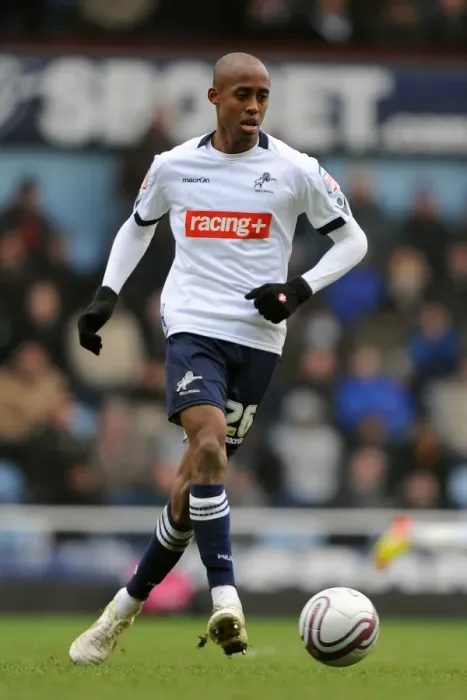 Framed Print : Nadjim Abdou of Millwall Faces Off Against West Ham United at Upton Park during the Npower Championship Match (04-02-2012) Framed Print : Nadjim Abdou of Millwall Faces Off Against West Ham United at Upton Park during the Npower Championship Match (04-02-2012)