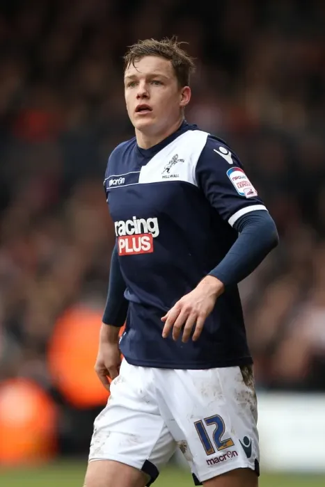 Framed Print : Shane Lowry in FA Cup Action: Millwall vs. Luton Town at Kenilworth Road
