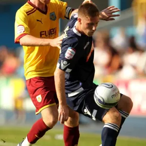 Battleground The Den: Millwall vs. Burnley - Chris McCann vs. James Henry in Npower Championship Clash (10-01-2011) Battleground The Den: Millwall vs. Burnley - Chris McCann vs. James Henry in Npower Championship Clash (10-01-2011)