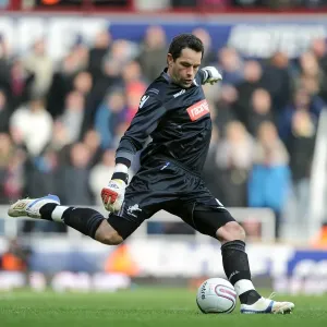 David Forde in Action: Millwall vs. West Ham United, Npower Championship Clash at Upton Park (04-02-2012) David Forde in Action: Millwall vs. West Ham United, Npower Championship Clash at Upton Park (04-02-2012)