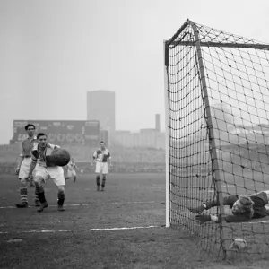Images Dated 1953 January: 24 Jan 1953