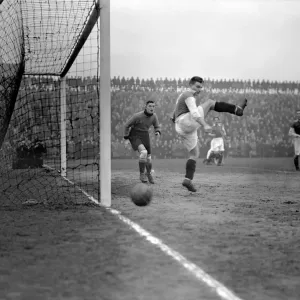 Vintage FA Cup Print - Millwall v Aston Villa at The Den Vintage FA Cup Print - Millwall v Aston Villa at The Den