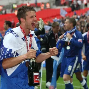 The Glory of Millwall: Scott Barron's Euphoric Wembley Moment (Millwall FC vs Swindon Town, Football League One Play-Off Final)