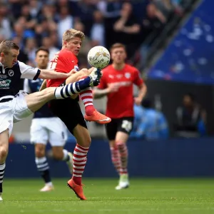 Sky Bet League One Collection: Sky Bet League One - Barnsley v Millwall - Play-Off - Final - Wembley Stadium