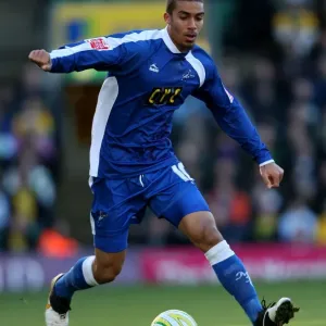 Lewis Grabban Scores: Millwall's Victory at Carrow Road Against Norwich City (2009)