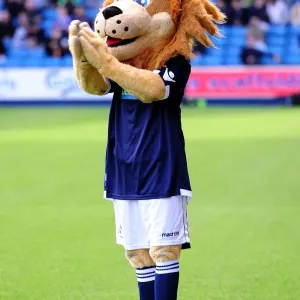 Millwall vs. West Ham United: The Den - Clash of the Lions with Zampa Leading the Charge (Npower Football League Championship, 17-09-2011)