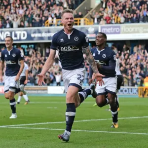 Sky Bet Championship Prints: Sky Bet Championship - Millwall V Leeds United - The Den