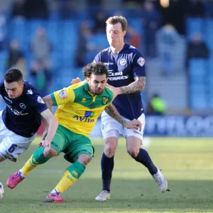 Sky Bet Championship Collection: Sky Bet Championship - Millwall v Norwich City - The Den