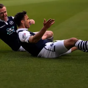 Millwall's Lee Gregory Scores First Goal in Dramatic Sky Bet League One Play-Off Semi-Final Against Bradford City Millwall's Lee Gregory Scores First Goal in Dramatic Sky Bet League One Play-Off Semi-Final Against Bradford City