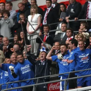 Millwall's Triumph: The Presentation at Wembley - Millwall FC Wins Coca-Cola Football League One Play Off Final Against Swindon Town (Paul Robinson Lifts the Trophy) Millwall's Triumph: The Presentation at Wembley - Millwall FC Wins Coca-Cola Football League One Play Off Final Against Swindon Town (Paul Robinson Lifts the Trophy)