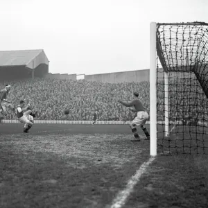 Soccer - League Division Three - Millwall v Bournemouth - The Den