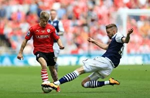 Images Dated 29th May 2016: Intense Rivalry at Wembley: Barnsley vs. Millwall in the Sky Bet League One Play-Off Final Showdown
