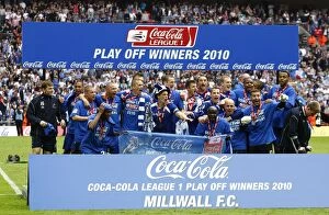 Images Dated 29th May 2010: Soccer - Coca-Cola Football League One - Play Off - Final - Millwall v Swindon Town - Wembley Stadium