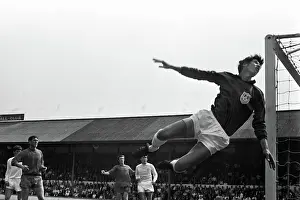 Soccer - English Division Two - Millwall v Charlton - The Den