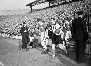 Vintage Action Gallery: Soccer - Football League Division Three South - Millwall v Notts County