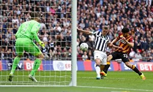 Images Dated 20th May 2017: Steve Morison Scores First Goal for Millwall in Sky Bet League One Play-Off Final at Wembley Stadium